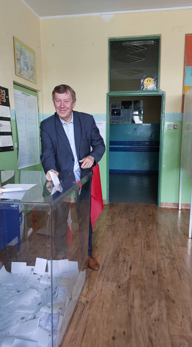 szopinski glosowanie